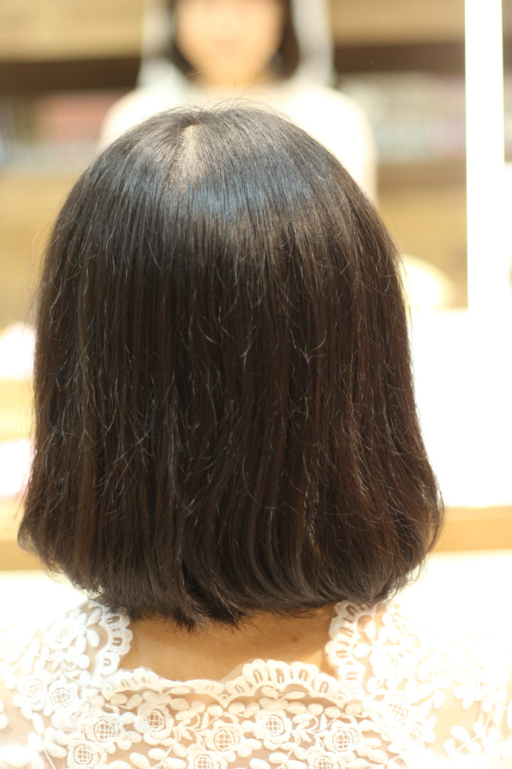 髪の毛の表面のチリチリが気になるけどパーマかけたい人がやるべき髪型 座間 相模原 クセ毛美容師石川のブログ