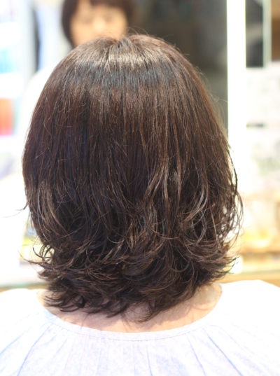 広がる髪質にパーマしても広がらない方法 座間 相模原 クセ毛美容師石川のブログ