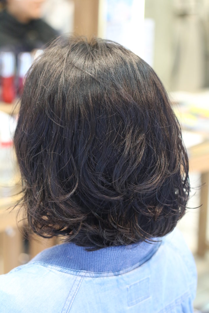 髪が多い人がパーマで失敗しないために知っておくべきこと ウケる頭回避法 座間 相模原 クセ毛美容師石川のブログ
